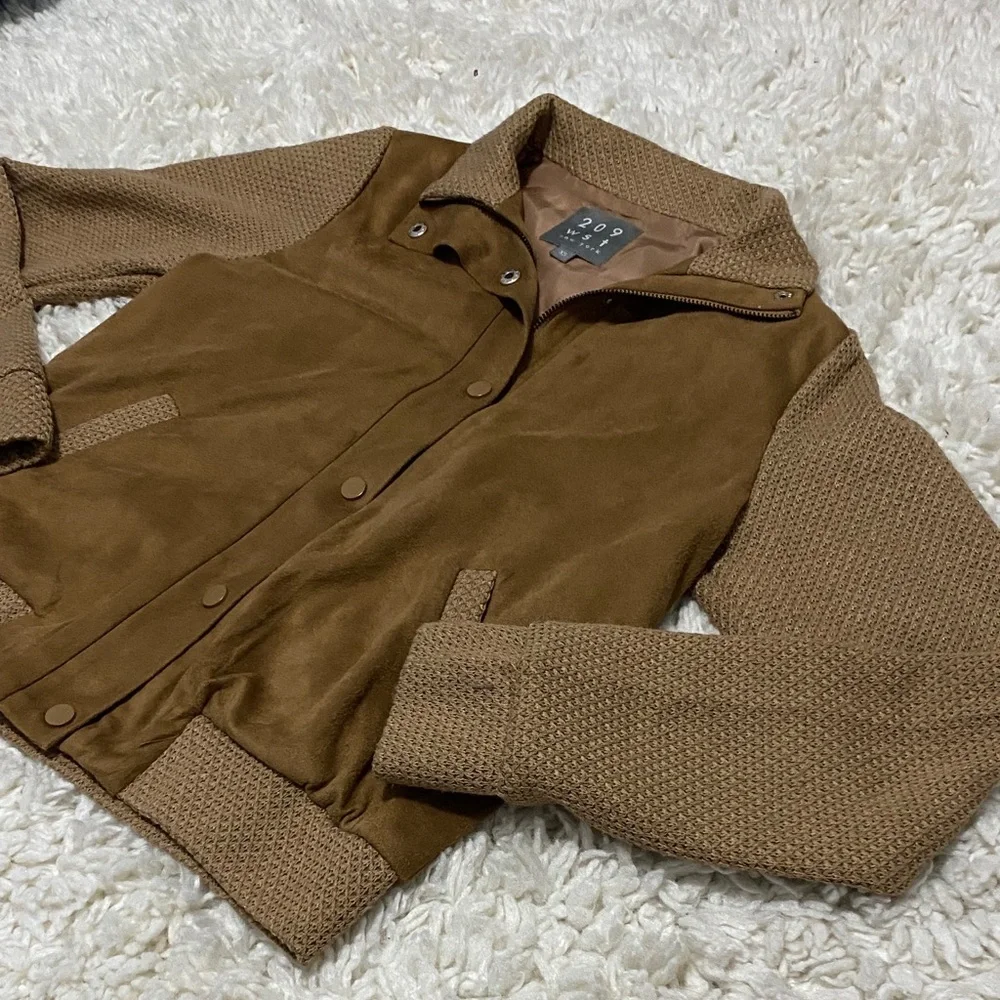 209 wst Brown Women's zipper and button up bomber jacket VGUC business casual - Picture 6 of 16